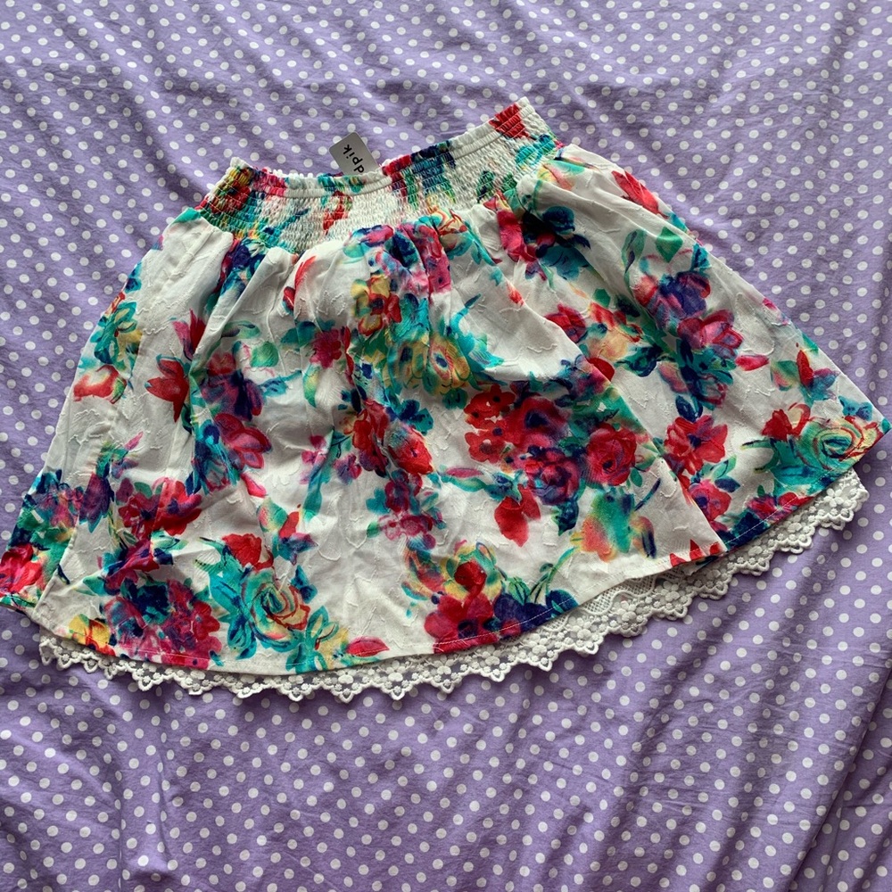 Girl’s skirt